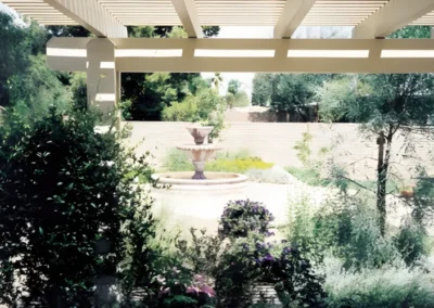 Allumawood shade ramada with fountain in background | 2002 ALCA Judges Award