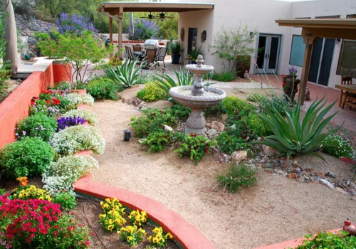 Southwestern courtyard garden